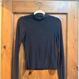 Levi's Black Long Sleeve Top